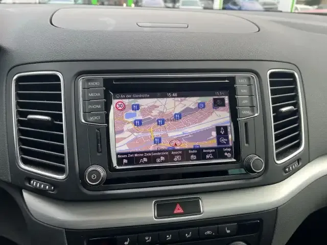 Volkswagen Sharan