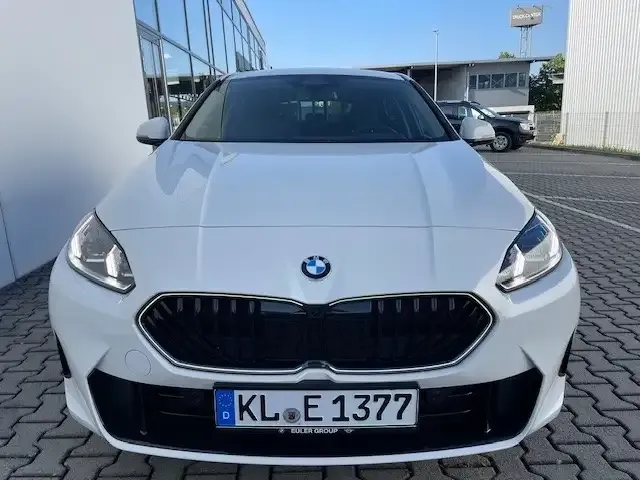 BMW 120
