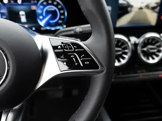 Mercedes-Benz EQA 350