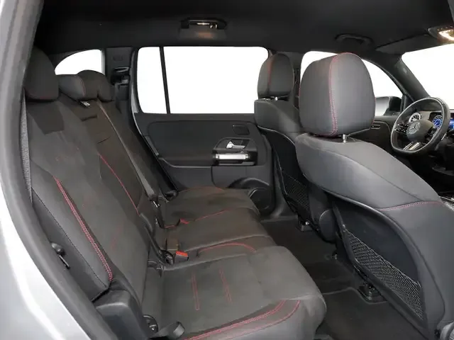 Mercedes-Benz EQB 300