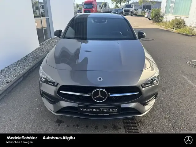 Mercedes-Benz CLA 250
