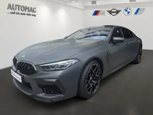 BMW M8