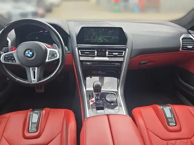 BMW M8