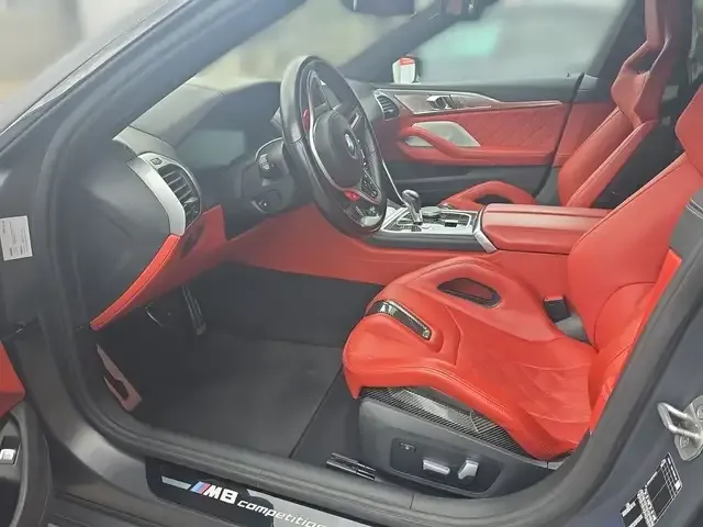 BMW M8