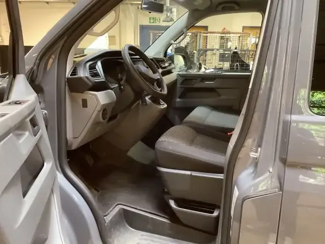 Volkswagen T6.1 Caravelle