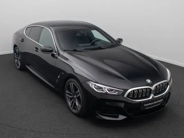 BMW 840