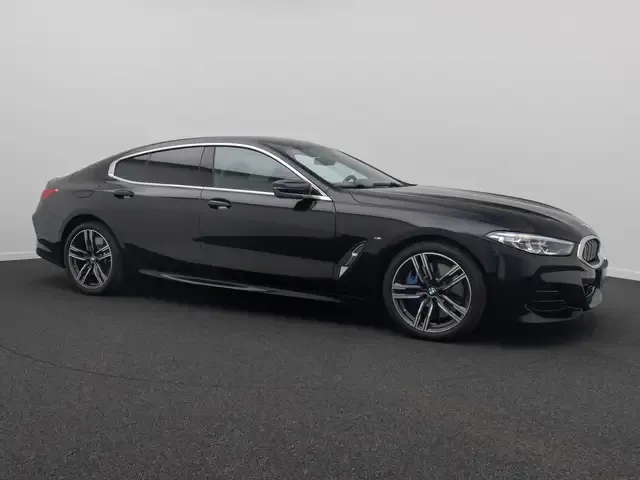 BMW 840