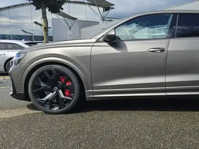 Audi RS Q8