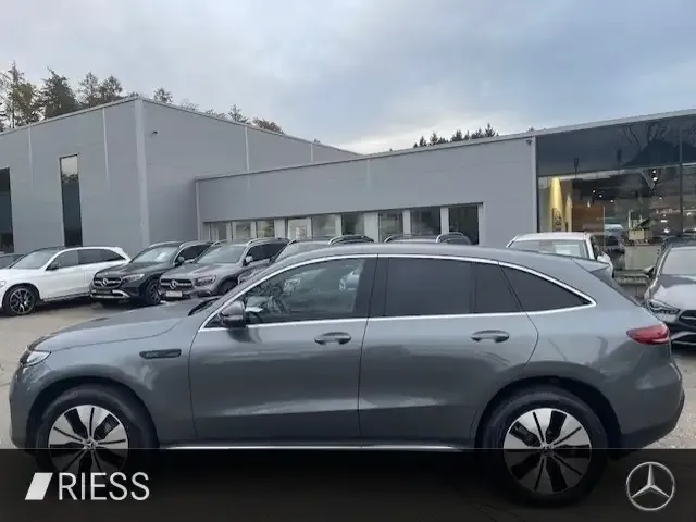 Mercedes-Benz EQC 400