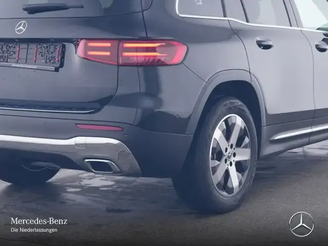 Mercedes-Benz GLB 250