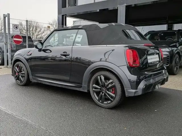 MINI John Cooper Works Cabrio