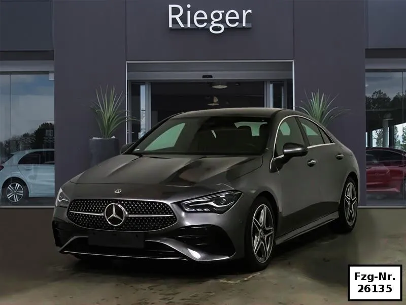 Mercedes-Benz CLA 200