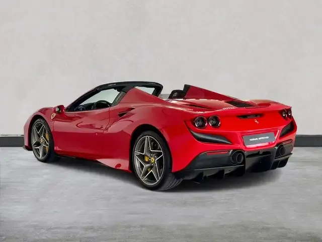 Ferrari F8 Spider