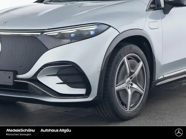 Mercedes-Benz EQS SUV