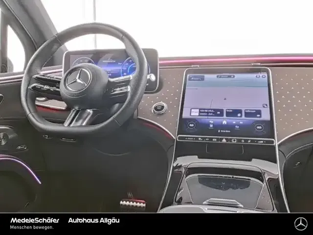 Mercedes-Benz EQS SUV