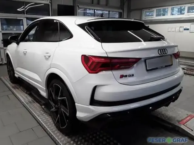 Audi RS Q3
