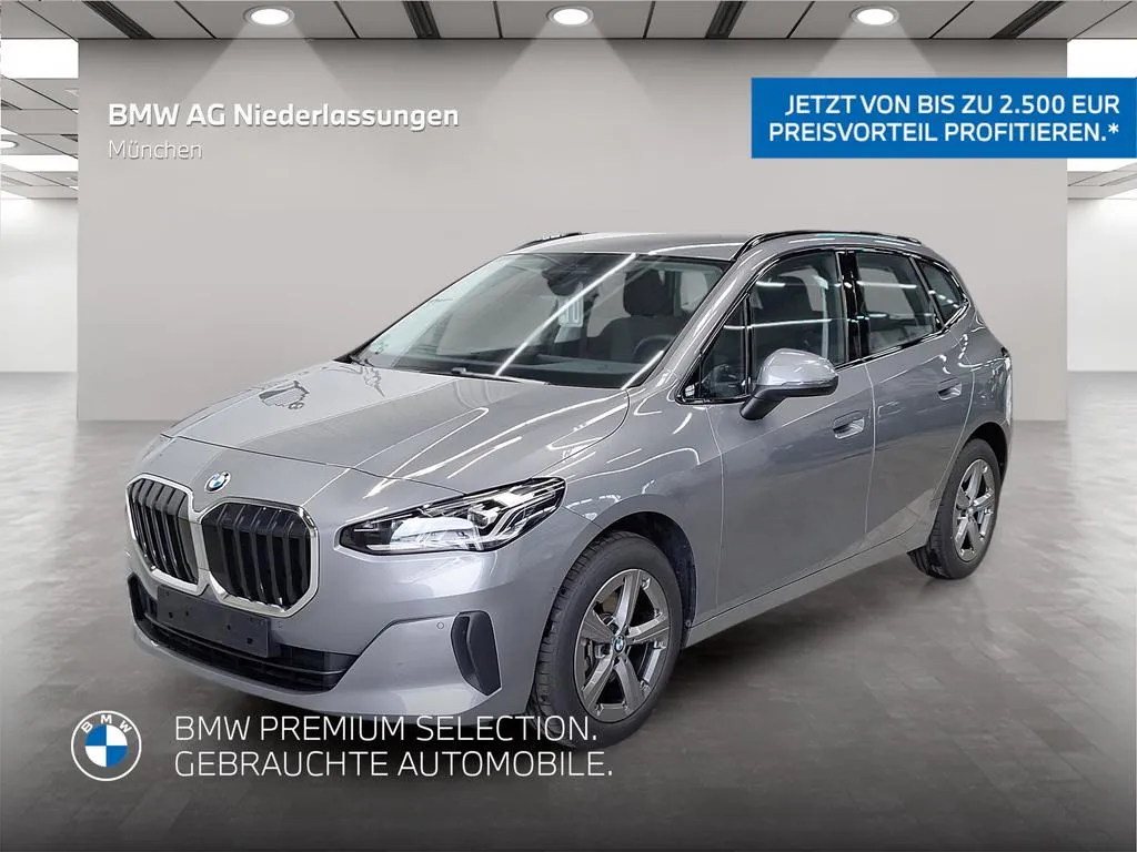 BMW 220