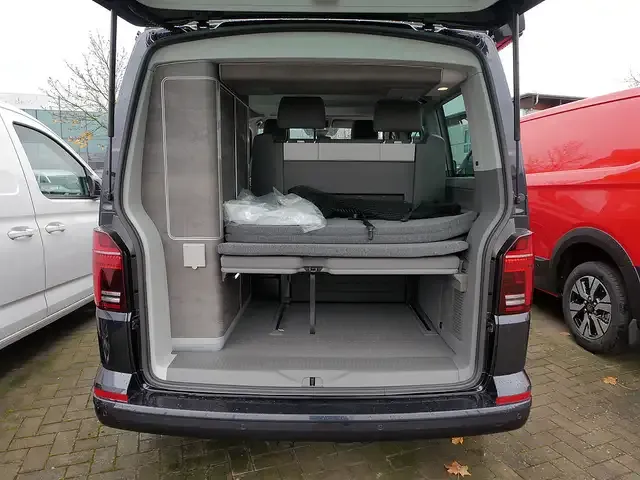Volkswagen T6.1 California