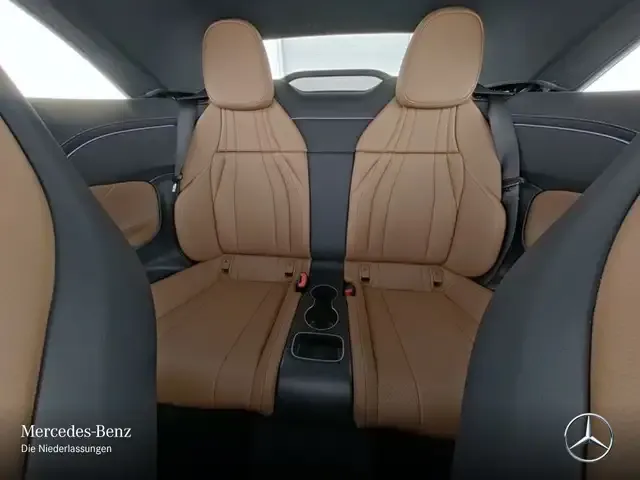 Mercedes-Benz CLE 300