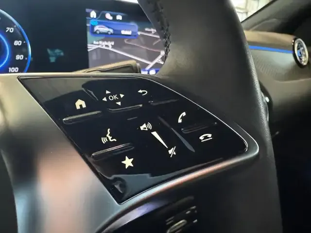 Mercedes-Benz EQA 300