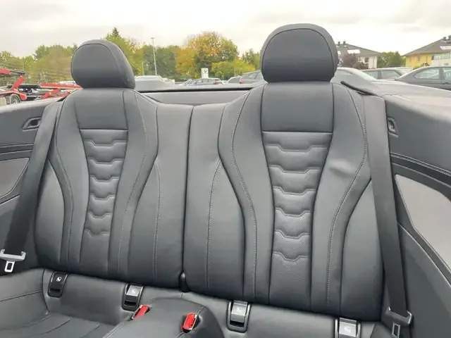BMW M850