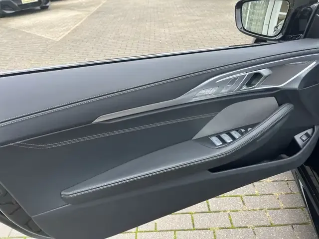 BMW M850
