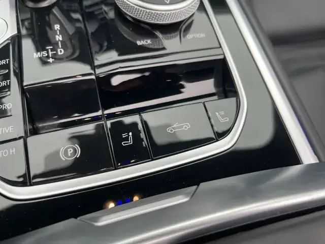 BMW M850