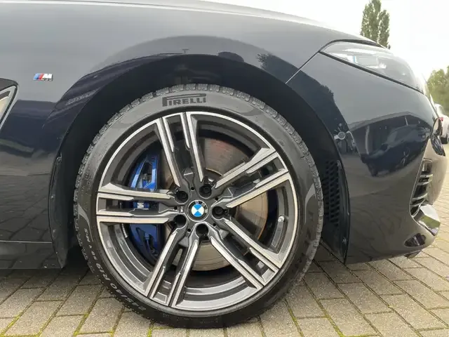 BMW M850