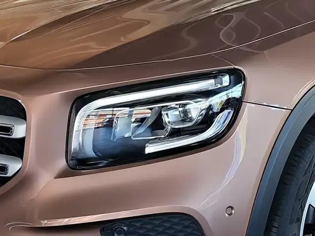 Mercedes-Benz GLB 200