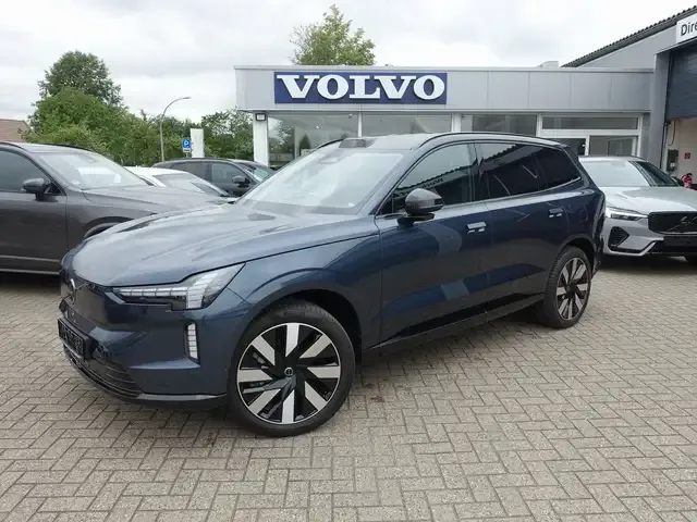 Volvo EX90