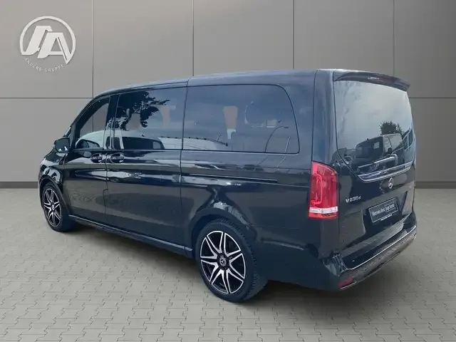 Mercedes-Benz V 250
