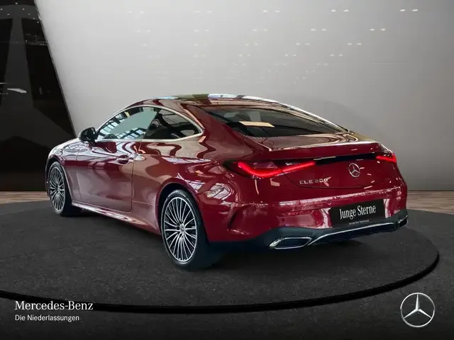 Mercedes-Benz CLE 200