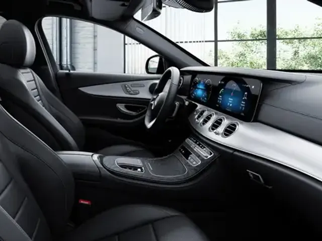 Mercedes-Benz E 300