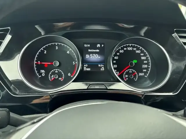 Volkswagen Touran