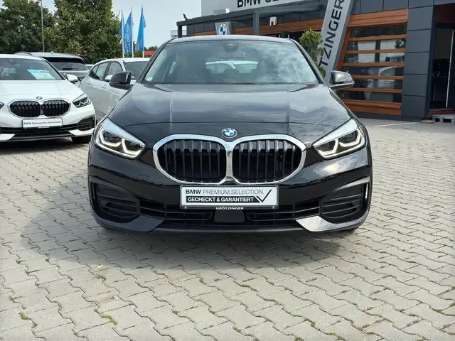 BMW 118