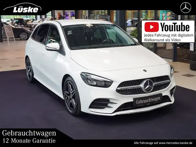 Mercedes-Benz B 180