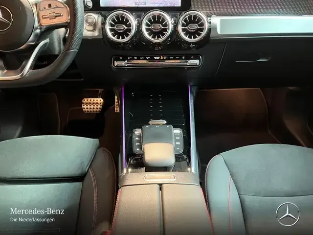 Mercedes-Benz EQB 350
