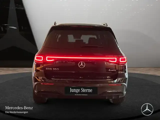 Mercedes-Benz EQB 350
