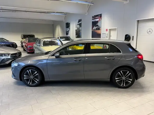 Mercedes-Benz A 180