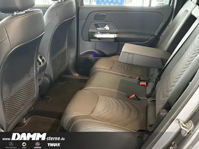 Mercedes-Benz EQB 350