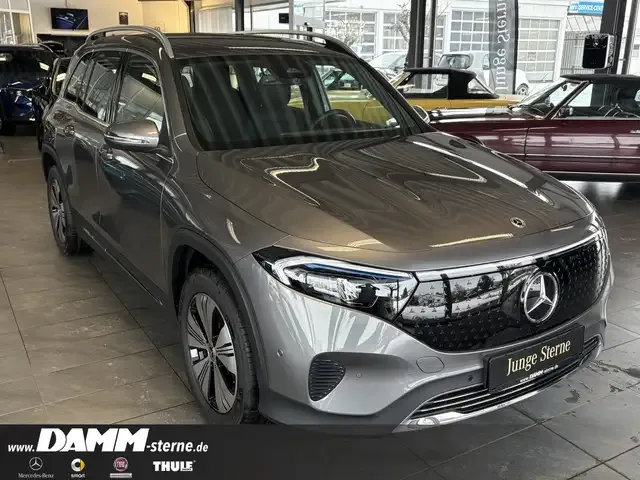 Mercedes-Benz EQB 350