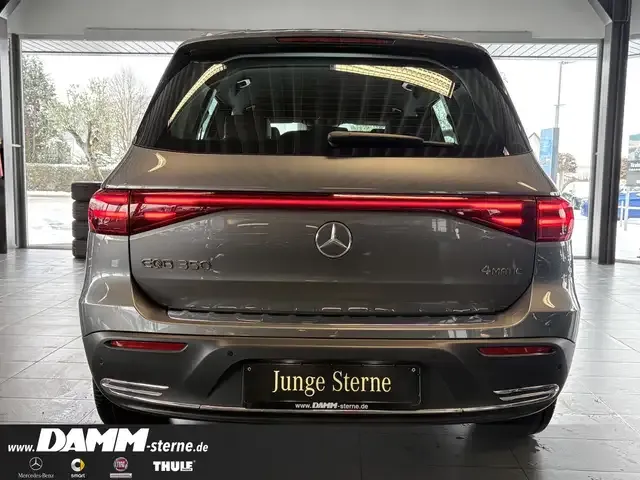 Mercedes-Benz EQB 350