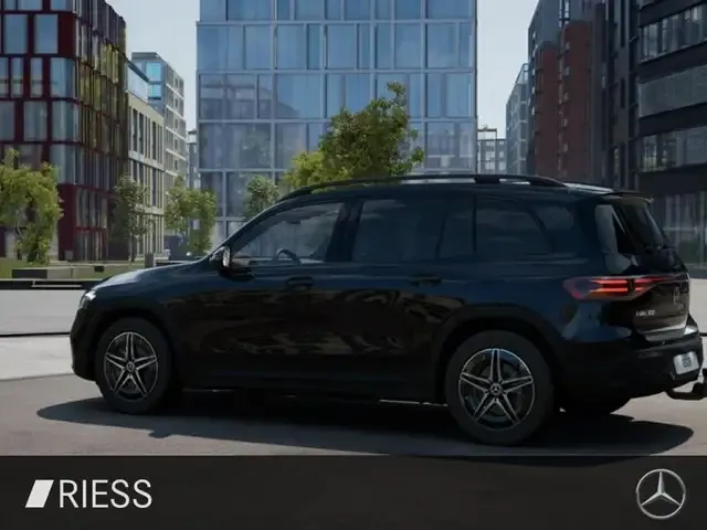 Mercedes-Benz EQB 300