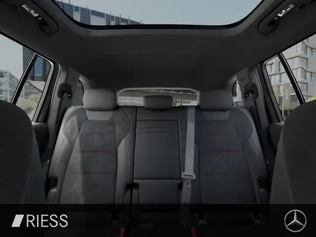 Mercedes-Benz EQB 300