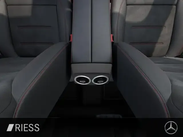 Mercedes-Benz EQB 300