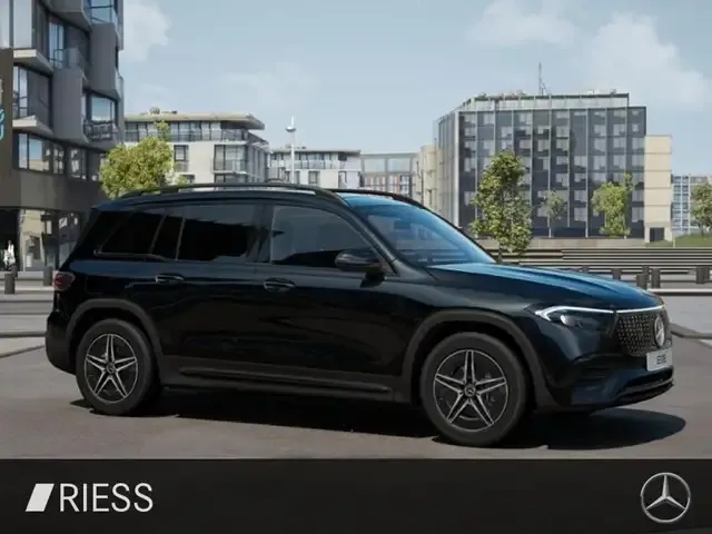 Mercedes-Benz EQB 300