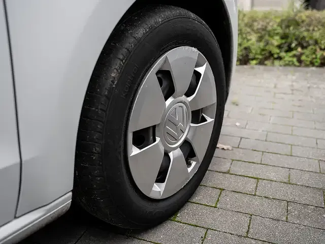 Volkswagen e-up!