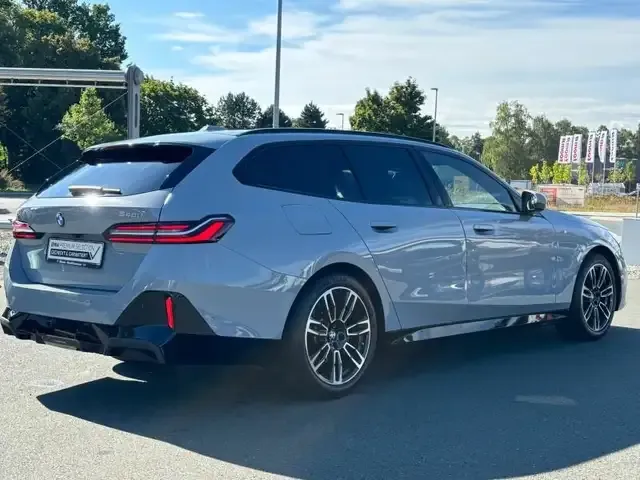 BMW 540
