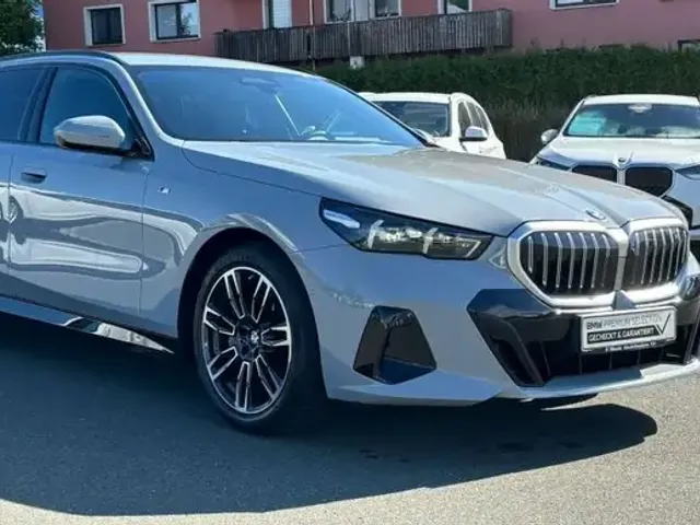 BMW 540
