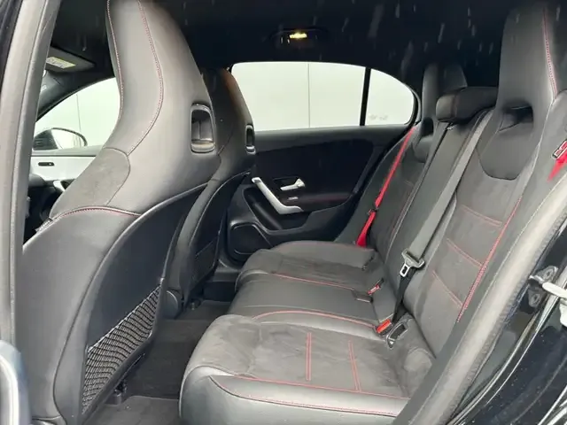 Mercedes-Benz A 35 AMG